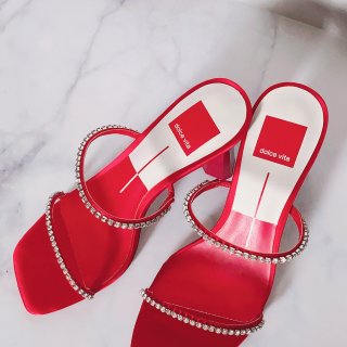 Dolce vita的小紅鞋，有沒有吸引...