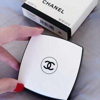 Chanel神仙颜值自然亮肌控油补妆粉饼...