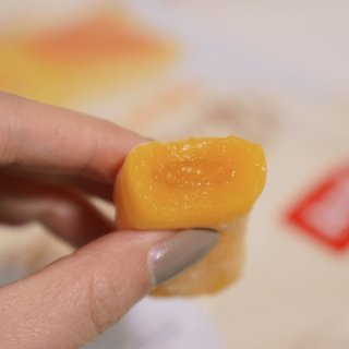 零食｜芒果味的爆浆麻薯...