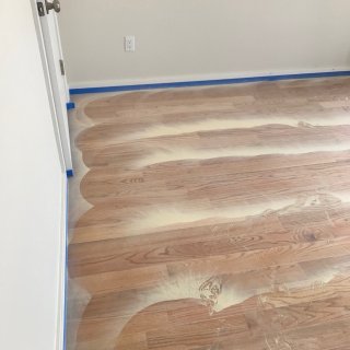 DIY地板打磨+上漆...