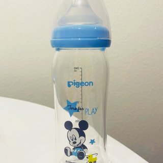 最爱的贝亲奶瓶-迪士尼限量款玻璃奶瓶...