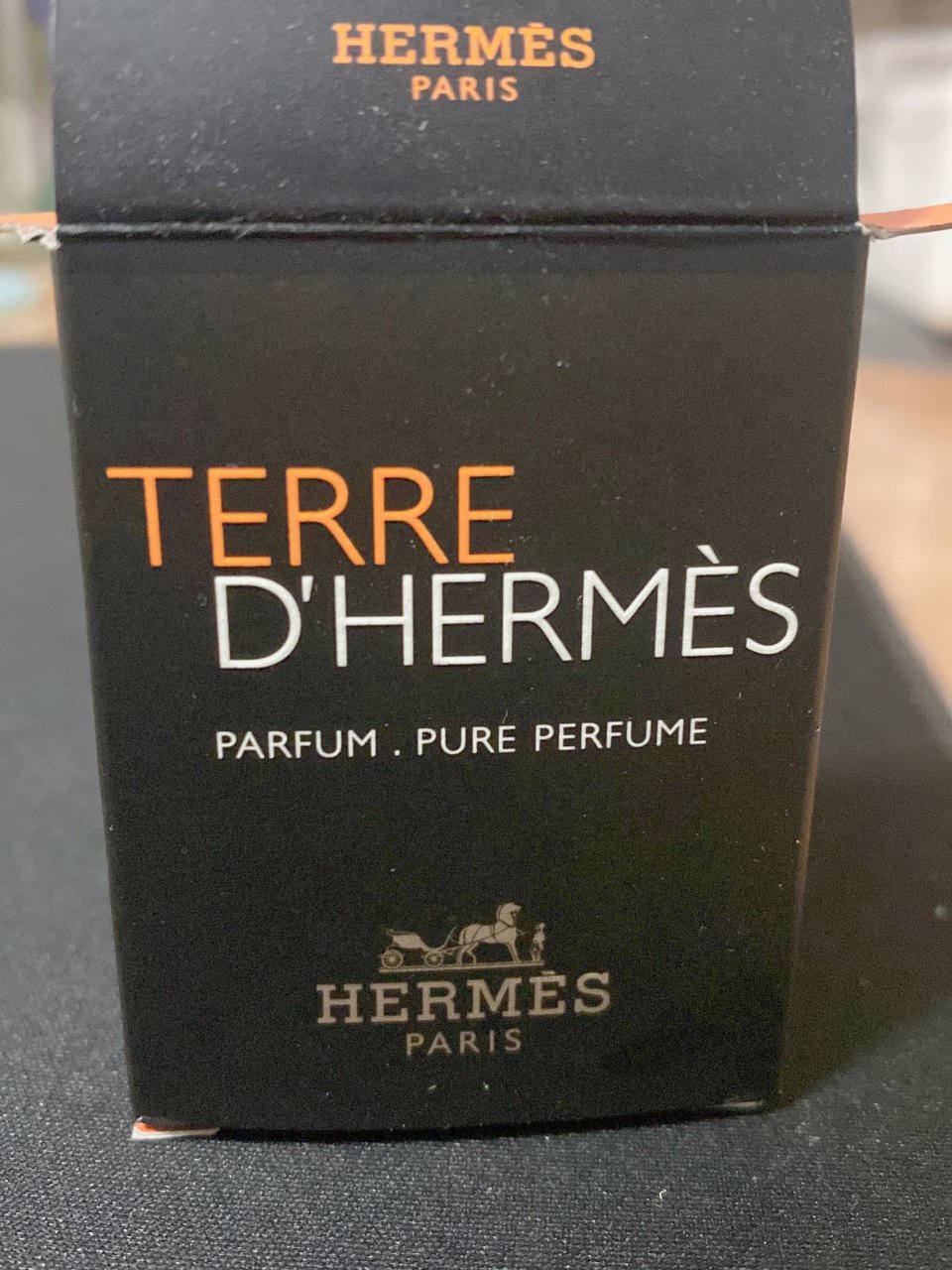 HERMES 香水味十足！...