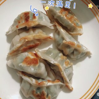 今日菜单｜煎饺搭贡丸蛋花汤～巷口的简单美...