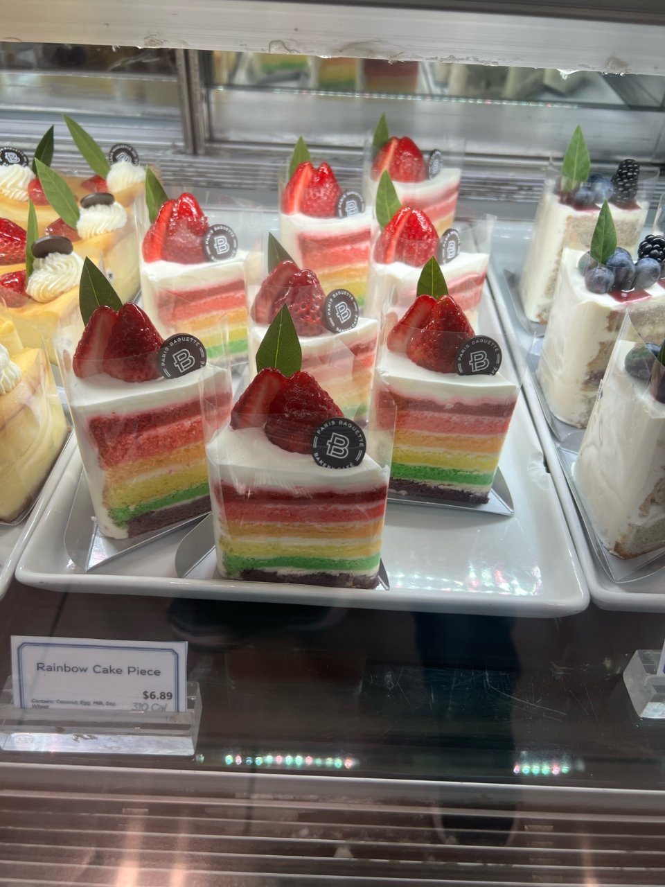 彩虹🌈蛋糕