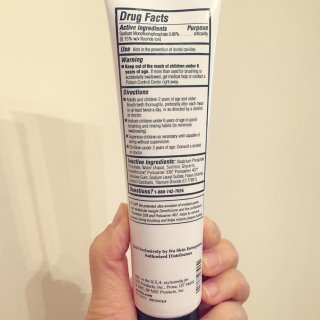 NU SKIN 牙膏