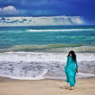 雨过天晴 | 卡塔玛海滩上有一颗绿松石💚...