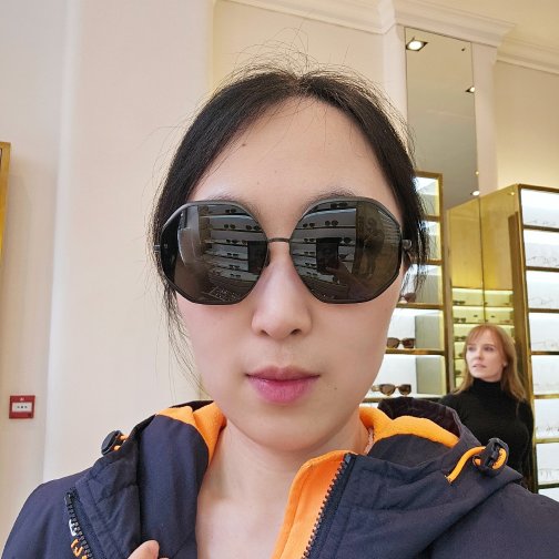 Linda Farrow墨镜