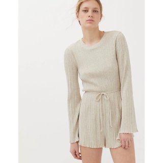 Urban outfitters 手滑又...