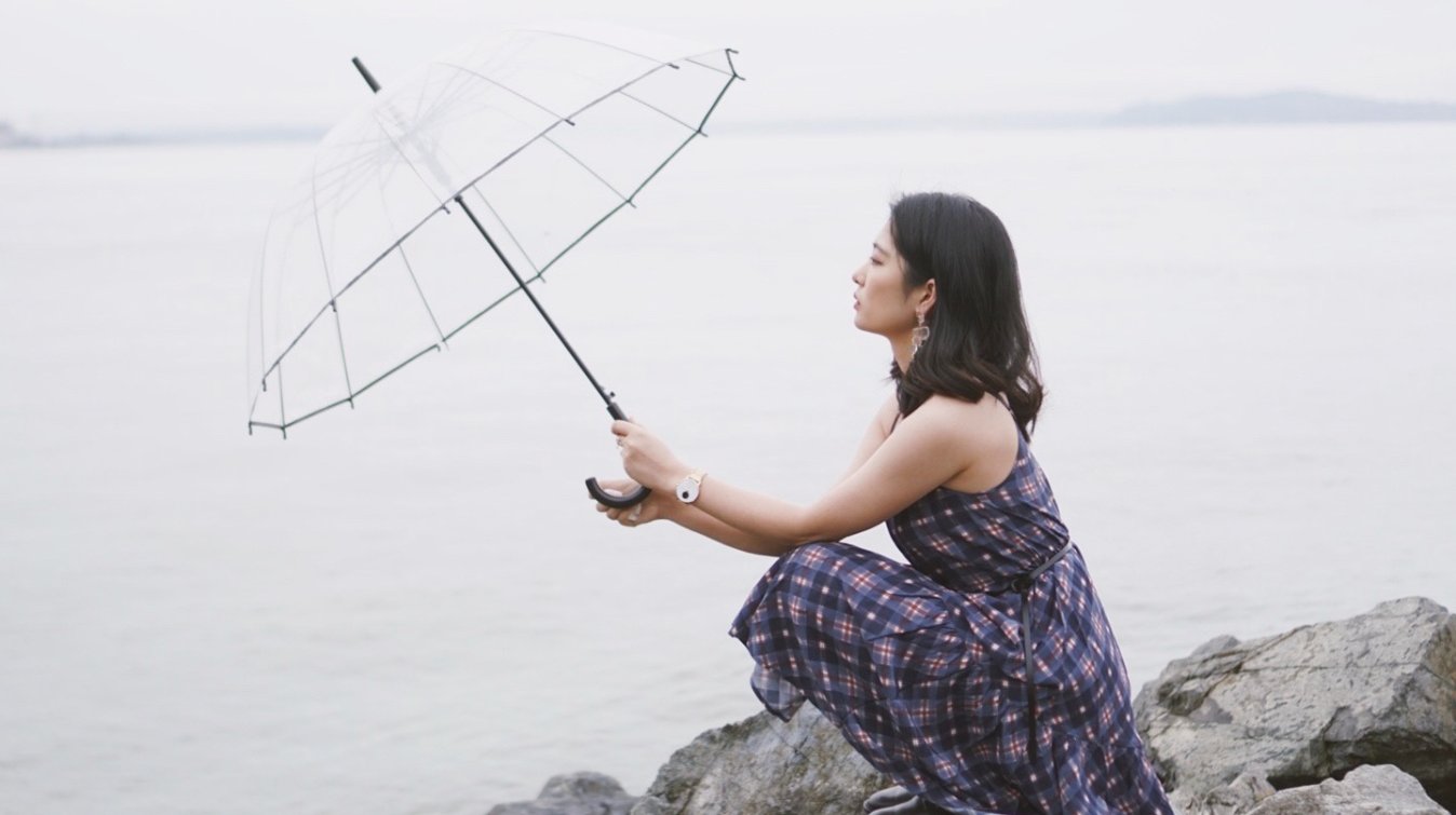 阴天⛅海边  | Cloroom 真丝连衣裙测评