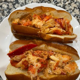 Lobster 🦞 rolls 