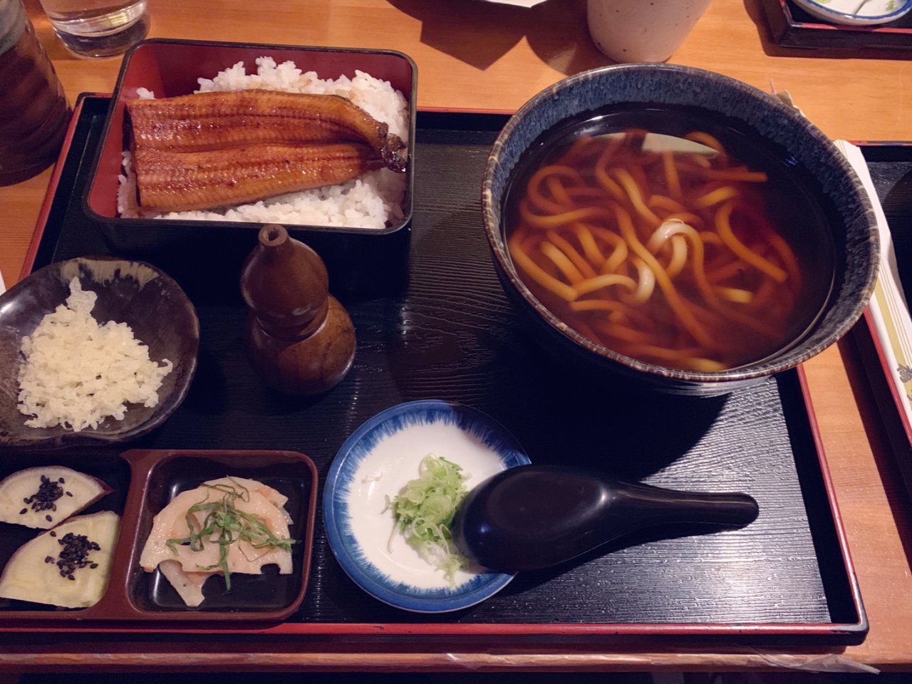 lunch set with eel