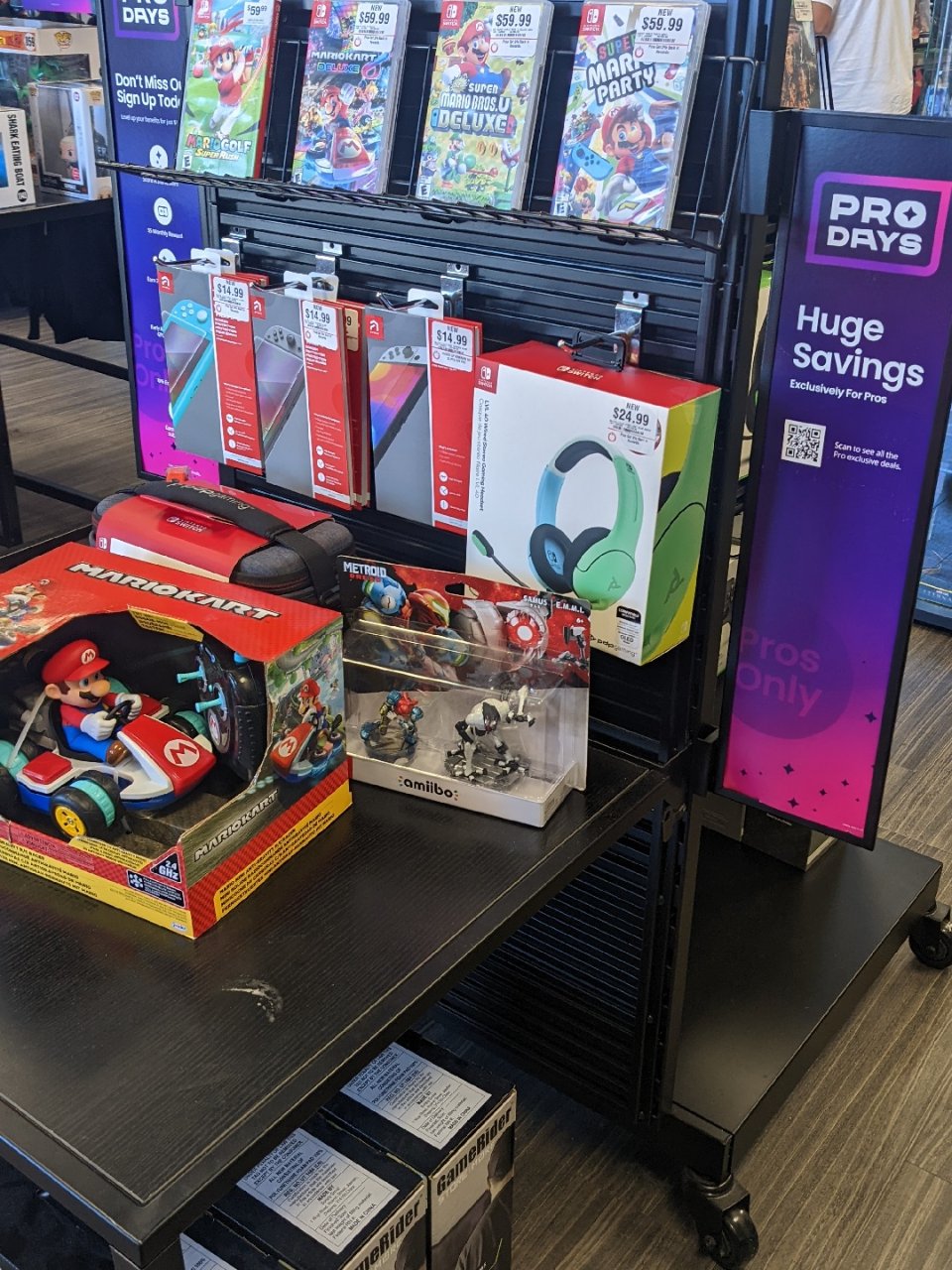 local 7: game stop P...