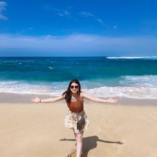 🏝海边度假穿什么，🌊夏威夷的海超美超蓝...
