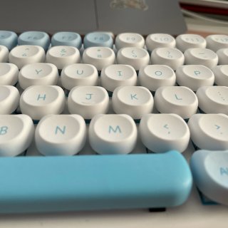 iqunix m80波斯猫机械键盘...