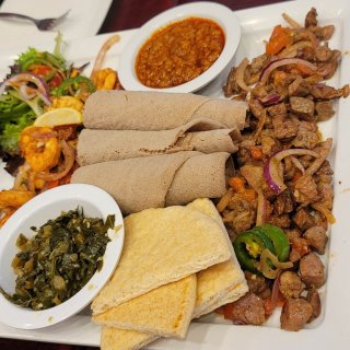 亚特兰大美食| 埃塞俄比亚餐馆...