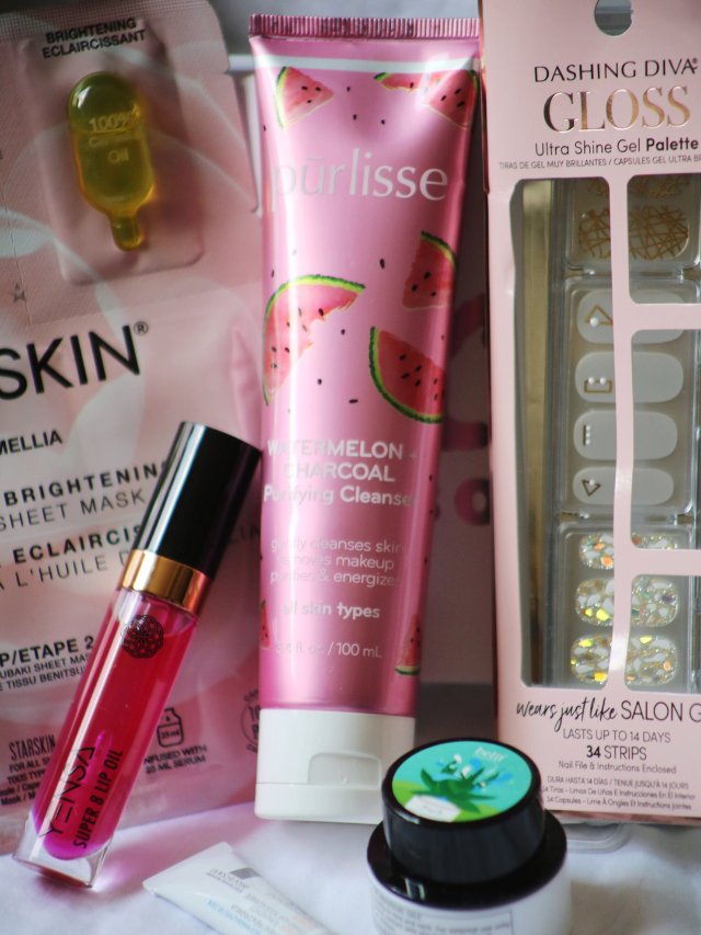 6月的allure box，粉色少...