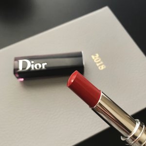 抢手是有原因的—Dior口红之740 Club色号