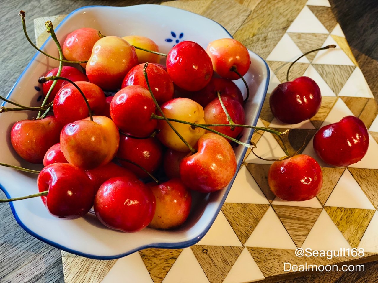 Rainier cherry🍒$1.49...