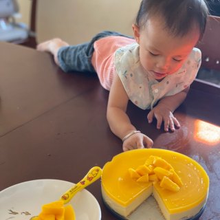 我的第一個mango mousse...