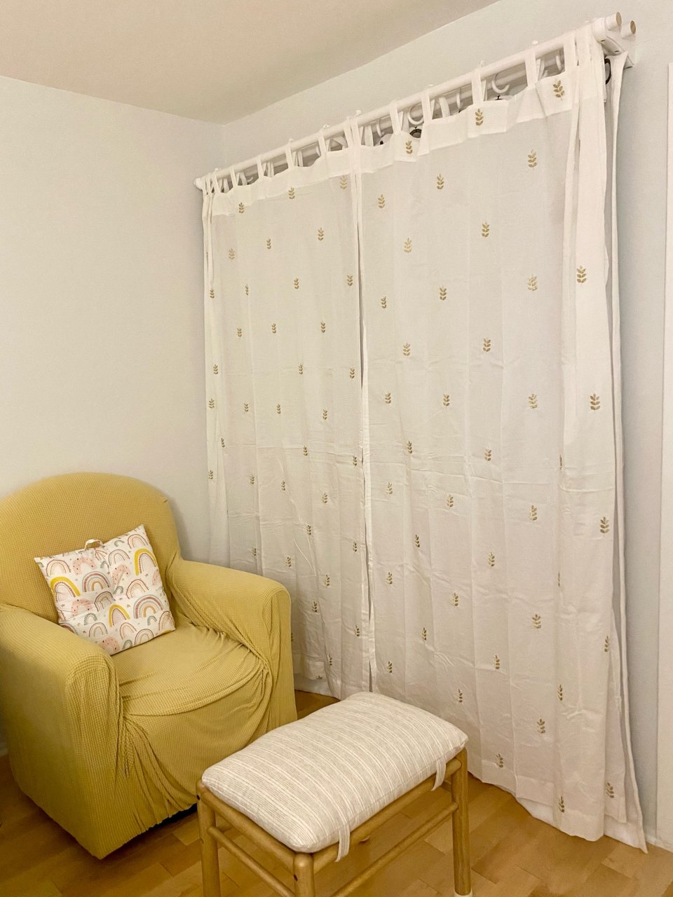 BBB 透光窗帘 Wild Sage™ Leslie Embroidered Tab Top Sheer Window Curtain Panel in Ivory | Bed Bath & Beyond,Target 脚凳 Emery Wood And Upholstered Ottoman With Straps Cream/light Brown Stripe - Threshold™ Designed With Studio Mcgee : Target