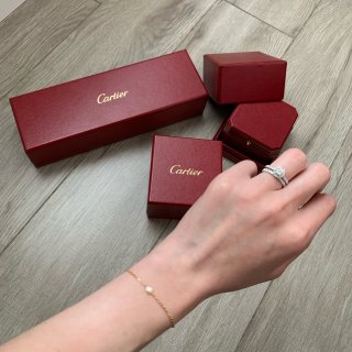 今年的生日禮物 Cartier 單鑽手鍊...