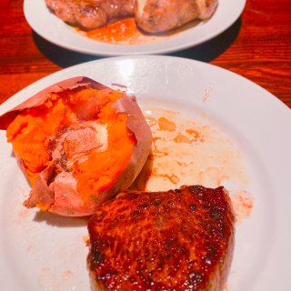 周末的外食：longhorn steak...