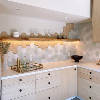 细节展现品位～木质+瓷砖独具创意的厨房墙...