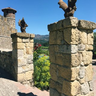 Castello di Amorosa-...