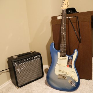 Fender Guitar,扬声器