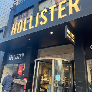 曼哈顿中城购物之：Hollister...