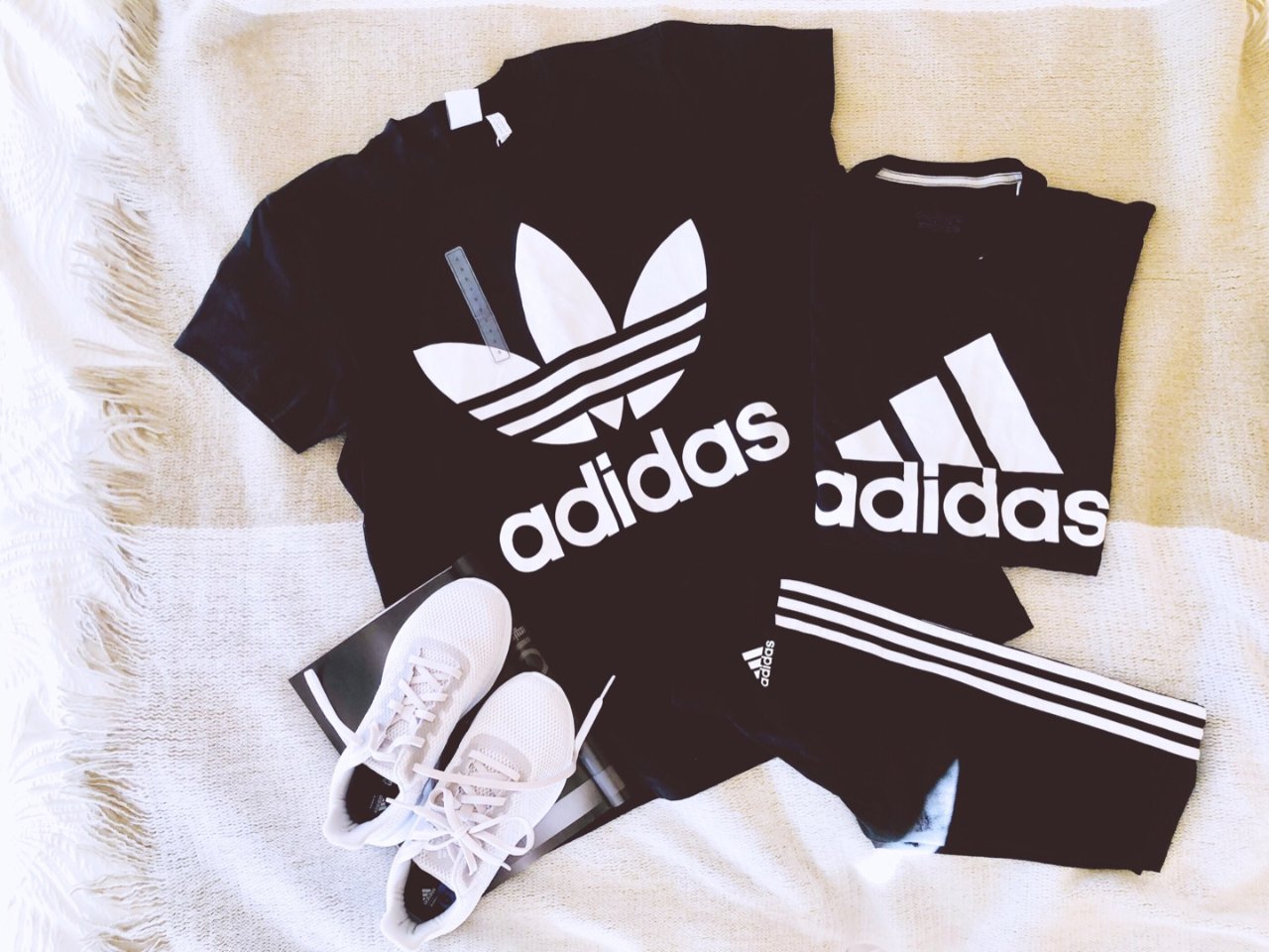 Adidas $14,Adidas T shirt $9,TJ Maxx adidas 运动鞋$16