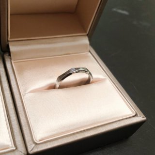 Infinito ring,1600美元