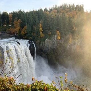 不输尼亚加拉大瀑布，在大西雅图地区也能看...
