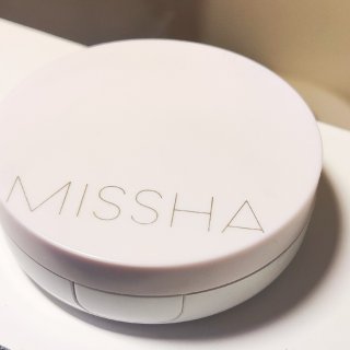 十月| MISSHA 迷尚气垫粉底...