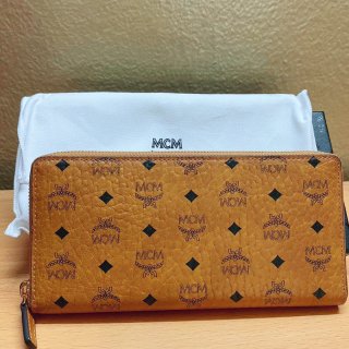 Large Zip Around Wallet in Visetos Original Cognac | MCM ®US