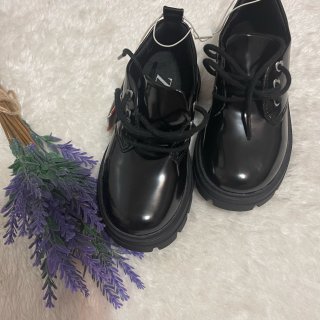 时尚沾沾边｜Zara｜小黑皮鞋...