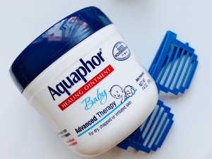 宝宝护理用品 | Aquaphor 修复霜
