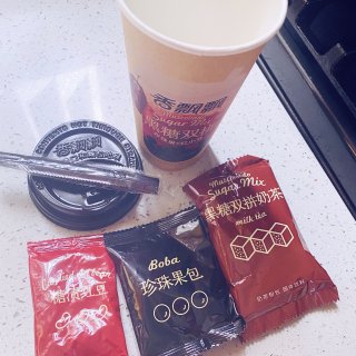 奶茶推荐｜🖤黑糖双拼珍珠奶茶❤️...