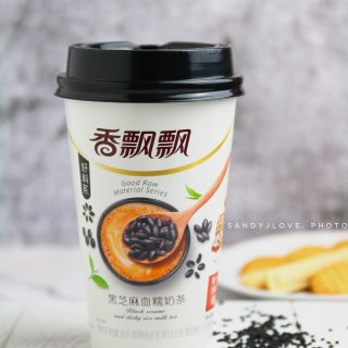 香飘飘好料系-黑芝麻血糯奶茶...