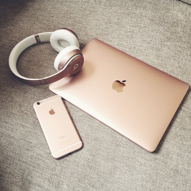 白白哒，粉粉哒！每天背15寸的Ma...