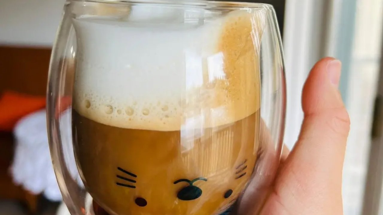 享受清晨的美好：如何制作完美奶泡咖啡