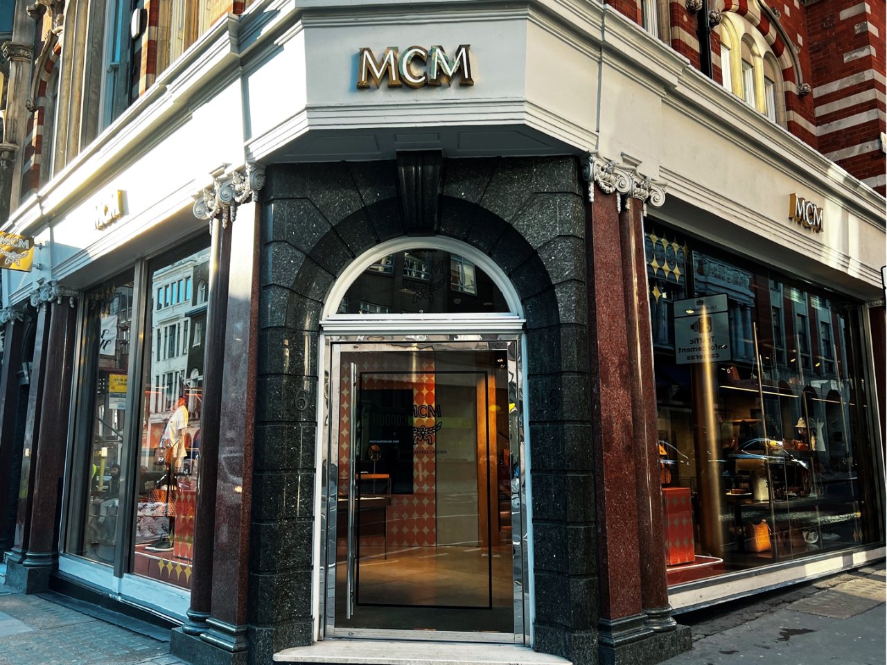 MCM,MCM® UK Official Site | A tribute to bold luxury travel