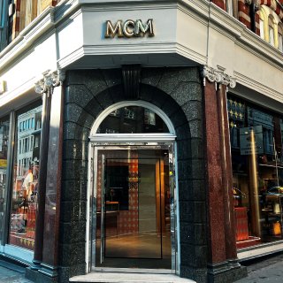 MCM,MCM® UK Official Site | A tribute to bold luxury travel
