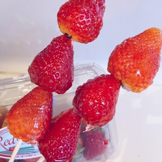 ❤️点点心动之儿时的冰糖葫芦由爱心草莓🍓...