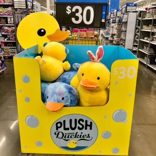 Walmart复活节黄色疯狂！巨型Pee...