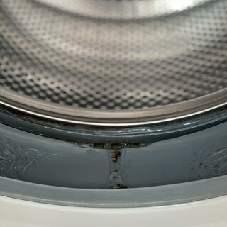 清理洗衣机胶圈顽固污迹神器‼️...