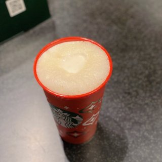 星巴克 ｜ 海盐焦糖冷萃 & 自带杯体验...