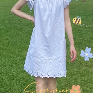  ☀️夏日穿搭｜温柔简约的白色连衣裙...