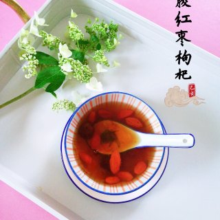 夏季美颜养生饮(2)👉桃胶红枣枸杞羹...
