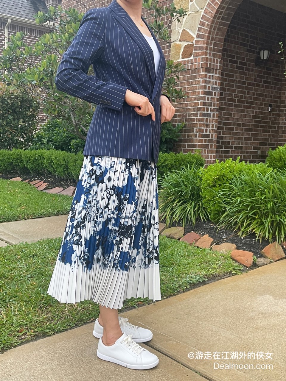女生西装留念 四月通勤穿搭|西装+百褶裙❤️ | 社区时尚精选